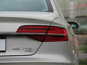 2015款45 TFSI quattro豪华型 尾灯