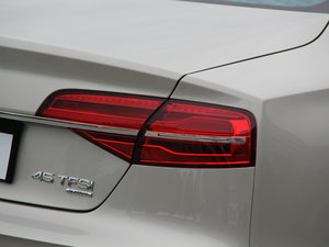 201545 TFSI quattroA ^