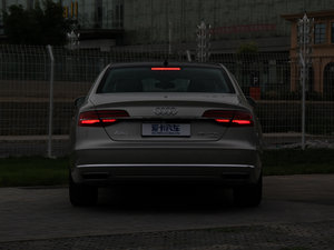 201545 TFSI quattroA ^