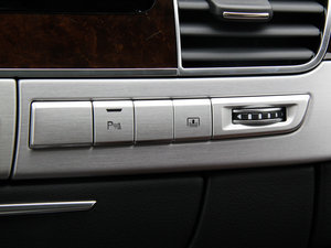 201545 TFSI quattroA п؅^