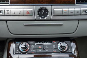 201550 TFSI quattroF п؅^(q)