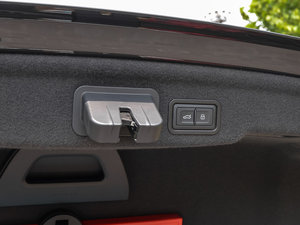 2015款50 TFSI quattro尊贵型 其它