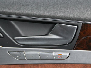 201560 TFSI quattroA g