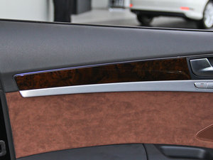 201560 TFSI quattroA g