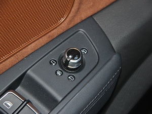 201560 TFSI quattroA g