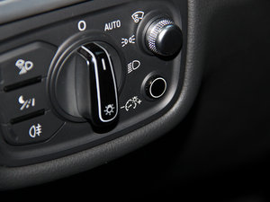 201560 TFSI quattroA g