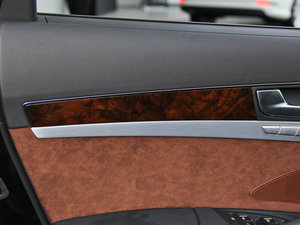 201560 TFSI quattroA g