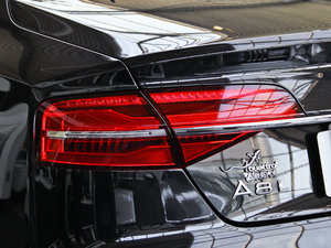 201560 TFSI quattroA (x)(ji)^