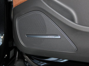 201560 TFSI quattroA п؅^