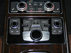 201560 TFSI quattroA п؅^(q)