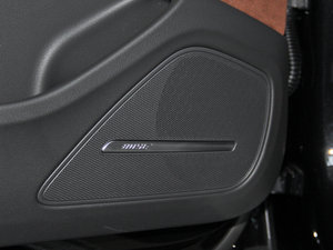 201560 TFSI quattroA п؅^