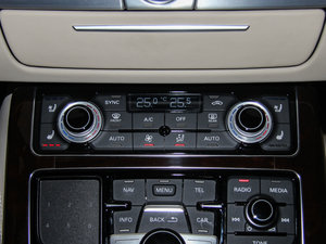 2015款6.3 FSI W12 quattro旗舰型 空调调节