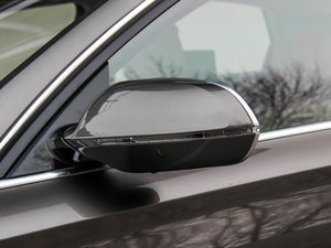 20156.3 FSI W12 quattroŞ ^