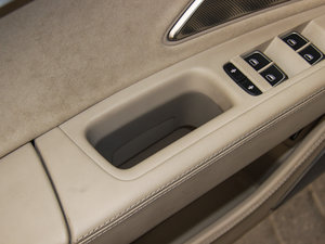 20156.3 FSI W12 quattroŞ g