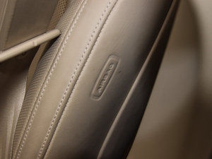 20156.3 FSI W12 quattroŞ g