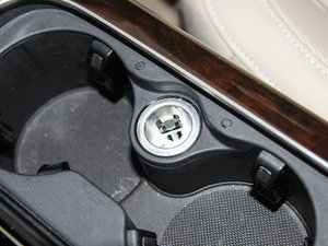 20156.3 FSI W12 quattroŞ g