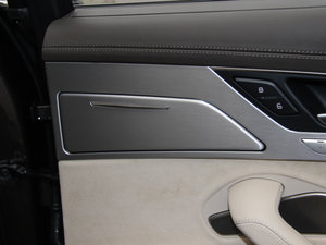 20156.3 FSI W12 quattroŞ g