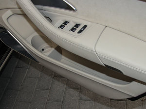 20156.3 FSI W12 quattroŞ g