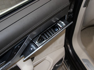 20156.3 FSI W12 quattroŞ g