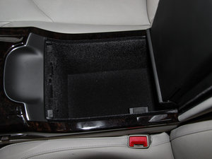 20156.3 FSI W12 quattroŞ g