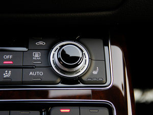 2015款45 TFSI quattro舒适型 中控区
