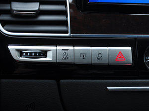 201545 TFSI quattro п؅^(q)