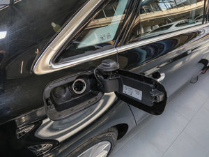 201545 TFSI quattroA ^