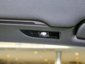 2015款45 TFSI quattro豪华型 空间座椅