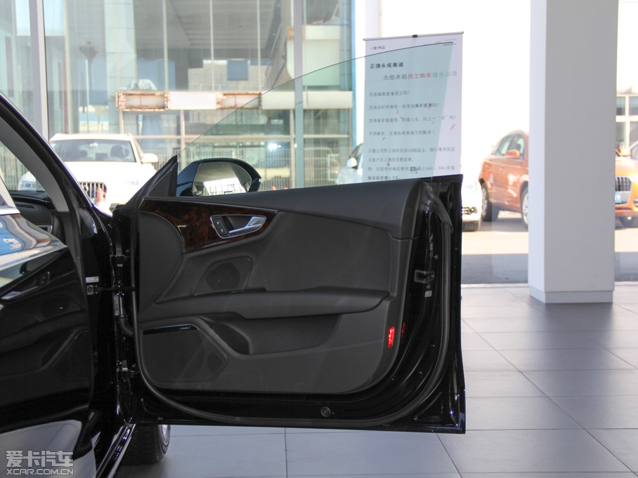 2014��W��A7 50TFSI quattro���m��