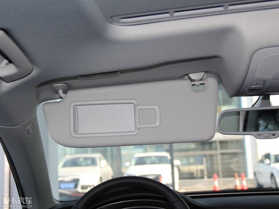 2014��W��A7 50TFSI quattro���m��