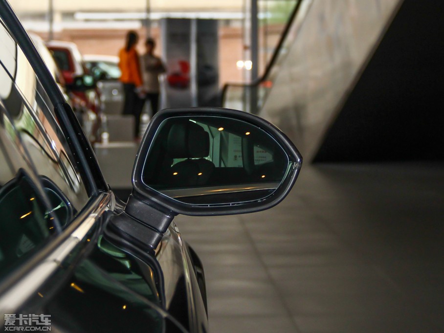 2014��W��A7 50TFSI quattro���A��