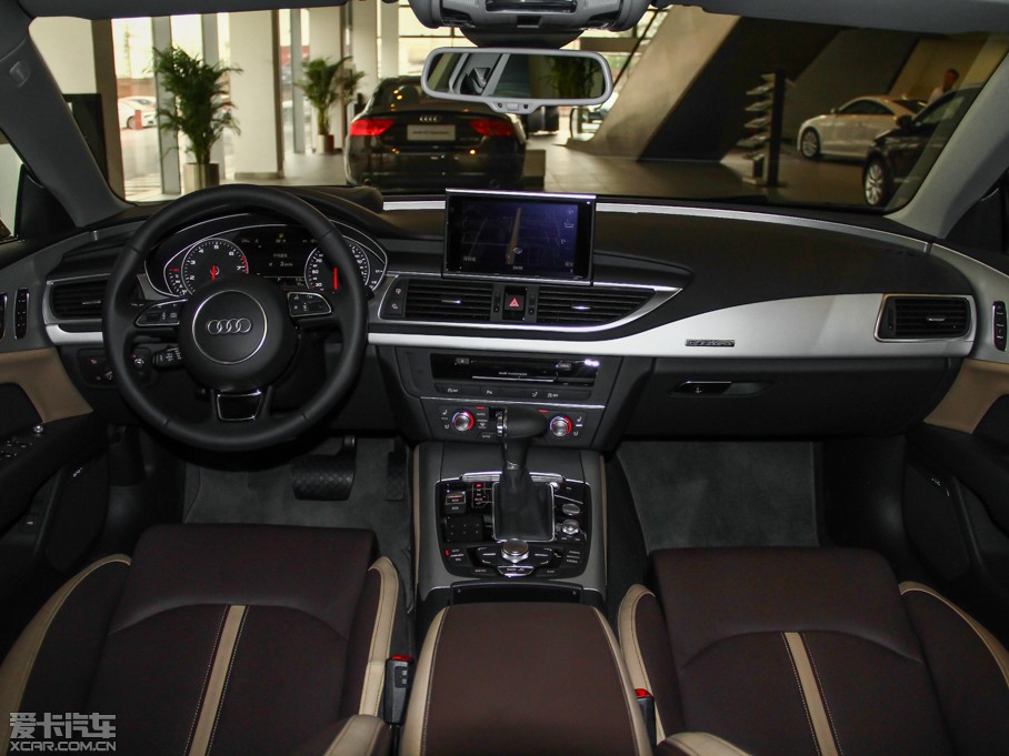 2014��W��A7 50TFSI quattro���A��