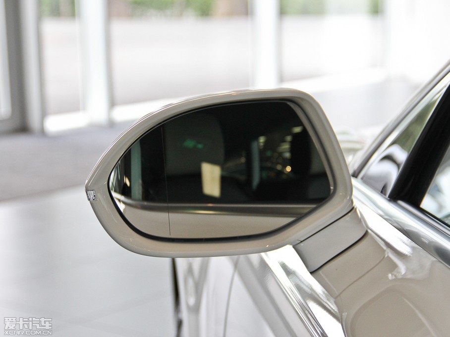 2014WA7 35FSI quattrog