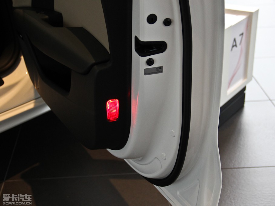 2014WA7 35FSI quattrog