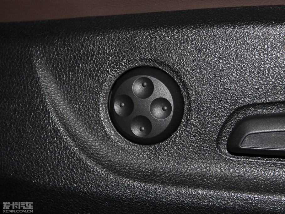 2014WA7 35FSI quattrog