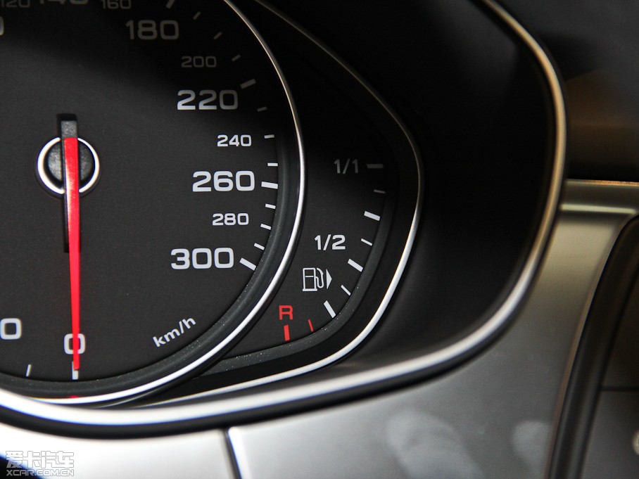 2014WA7 35FSI quattrog