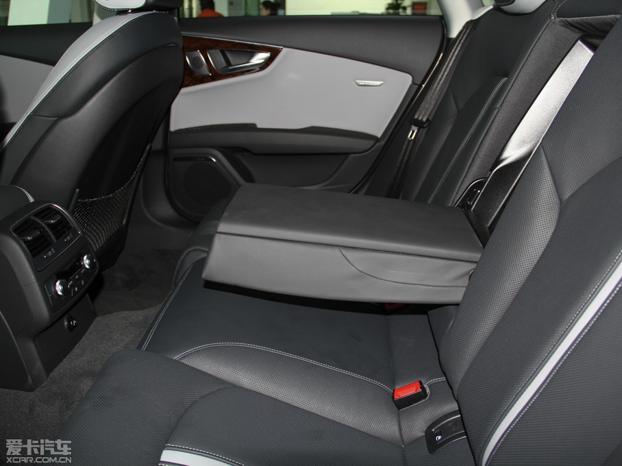 2014��W��A7 50TFSI quattro���m��