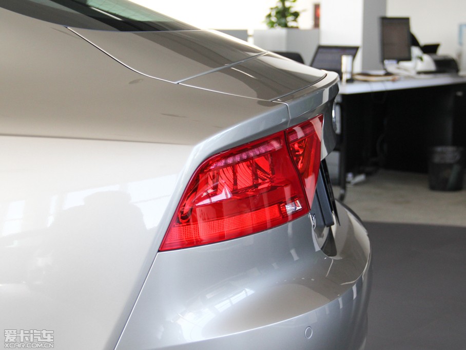 2014��W��A7 50TFSI quattro���m��