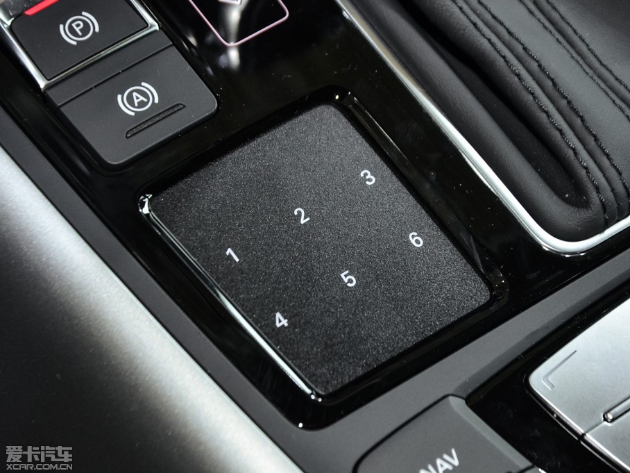 2014��W��A7 30FSI �r����