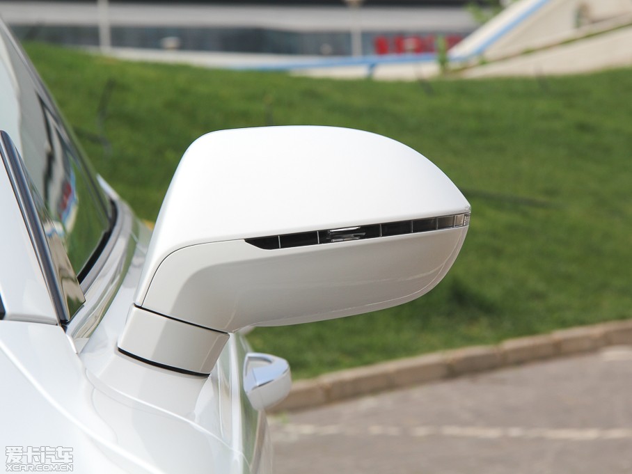 2014WA7 50TFSI quattroA