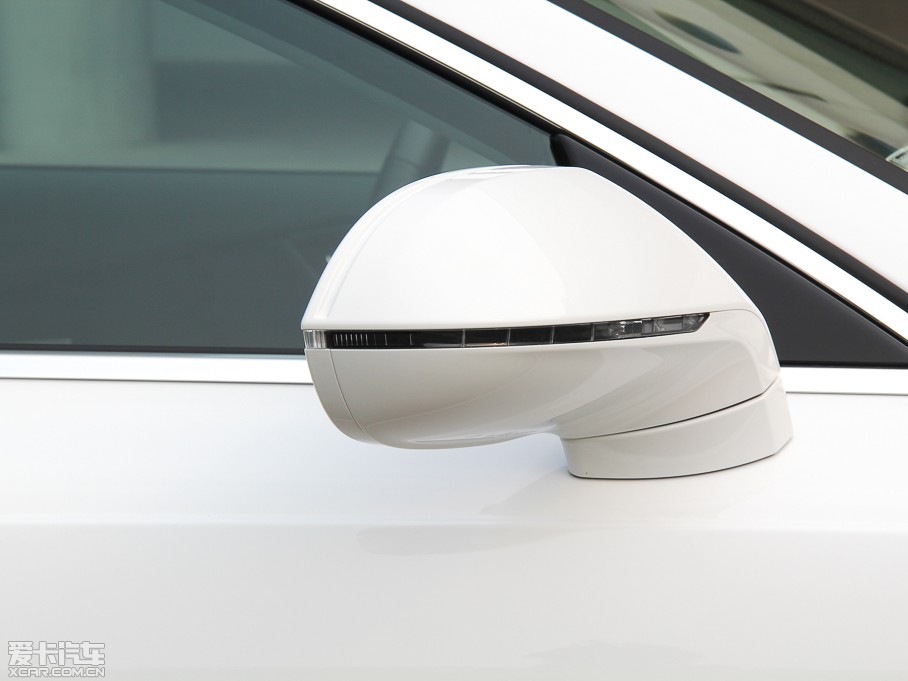 2014��W��A7 50TFSI quattro���A��