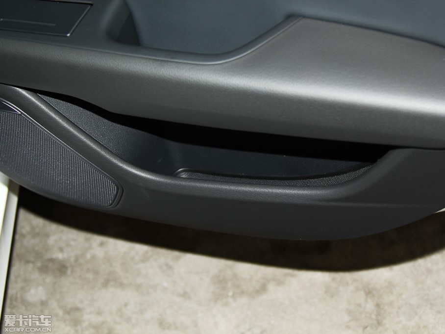 2014��W��A7 50TFSI quattro���A��