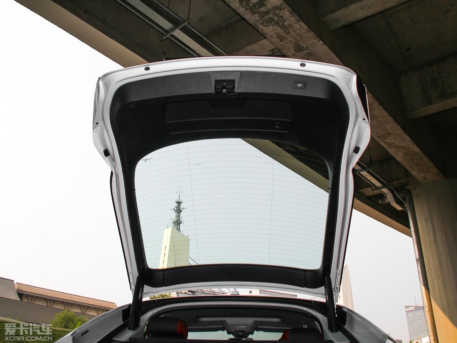 2014WA7 50TFSI quattroA