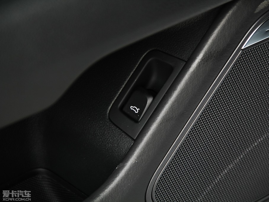 2014��W��A7 50TFSI quattro���A��