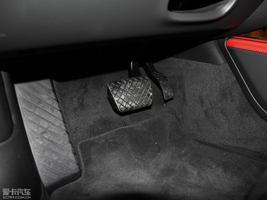 2014��W��A7 50TFSI quattro���A��