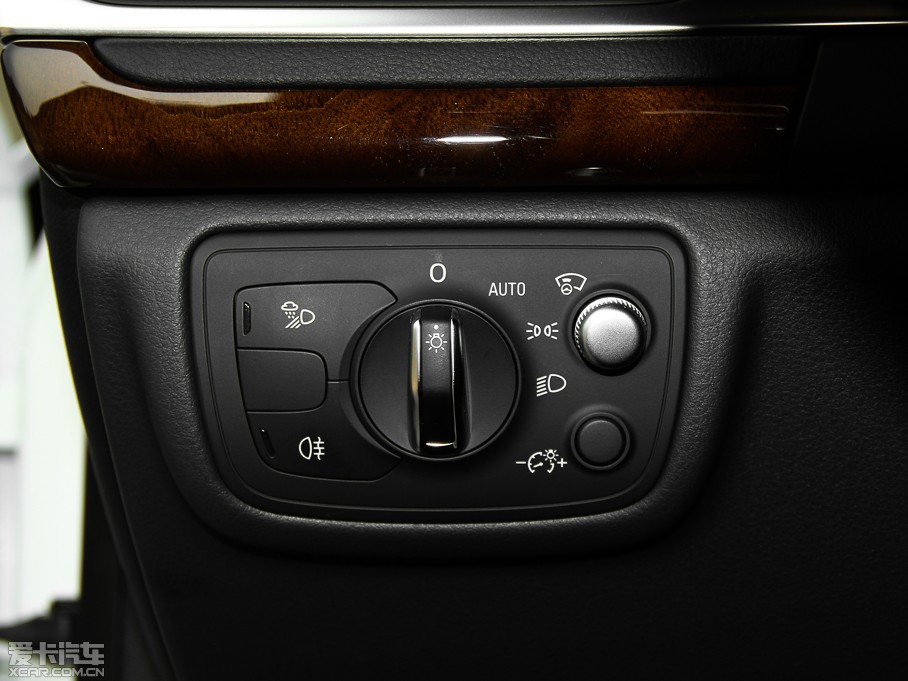 2014?yun)WA7 50TFSI quattroA