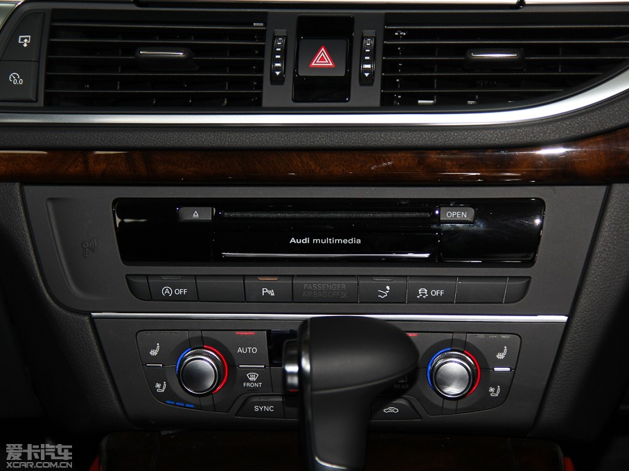 2014��W��A7 50TFSI quattro���A��