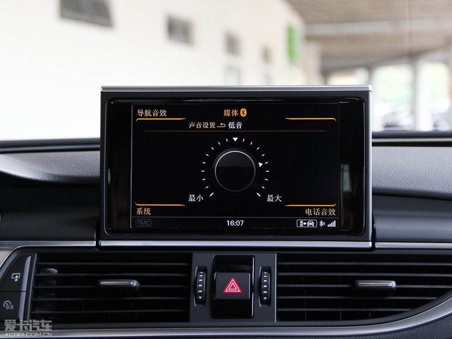 2014��W��A7 50TFSI quattro���A��