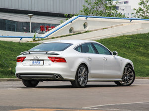 2014款50TFSI quattro豪华型 整体外观