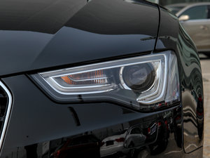 2014款45TFSI 大灯